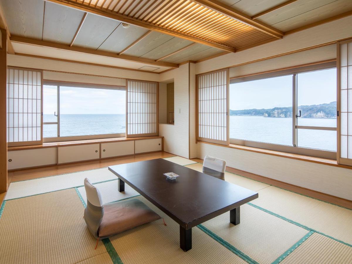 Mikazuki Sea-Park Hotel Katsuura Kacuura Kültér fotó